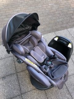 横浜市青葉区のお客様からチャイルドシート買取