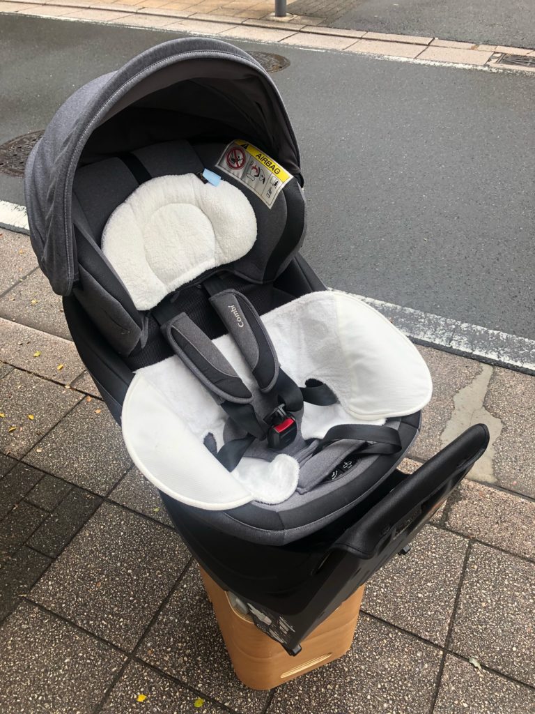 川崎市多摩区のお客様からベビー用品 コンビ チャイルドシート クルムーヴスマート ISOFIX エッグショック JJ-650買取