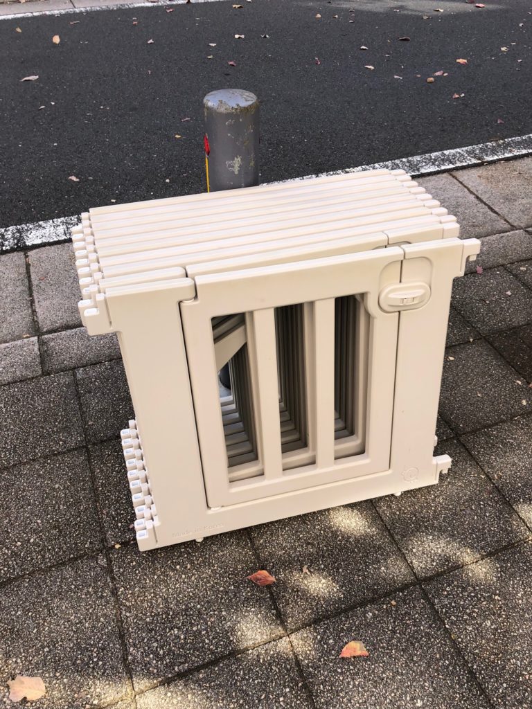 横浜市青葉区のお客様からベビー用品 ifam ベビーサークル バーチ 買取