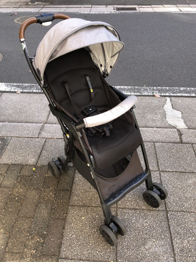 横浜市都筑区のお客様からベビー用品 アップリカ ベビーカー マジカルエアークッションAC 買取