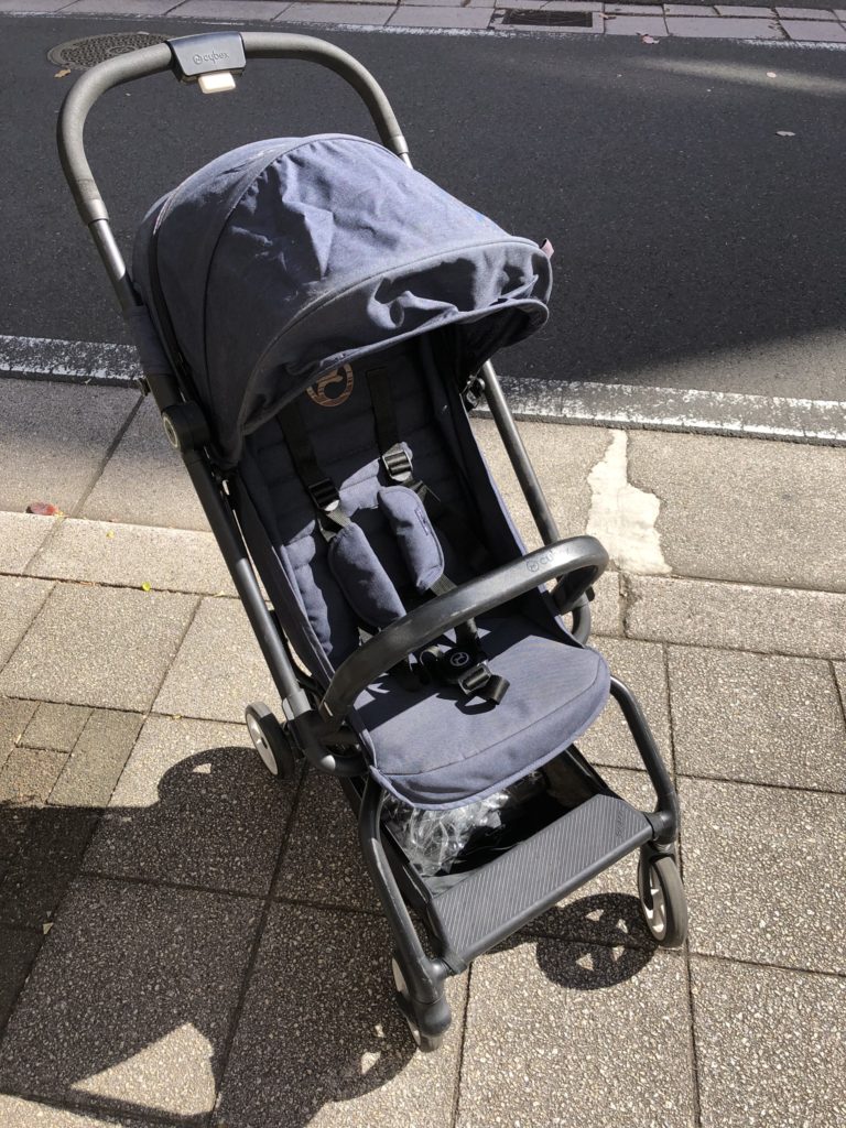千葉県柏市のお客様からベビー用品 サイベックス ベビーカー イージーS 買取