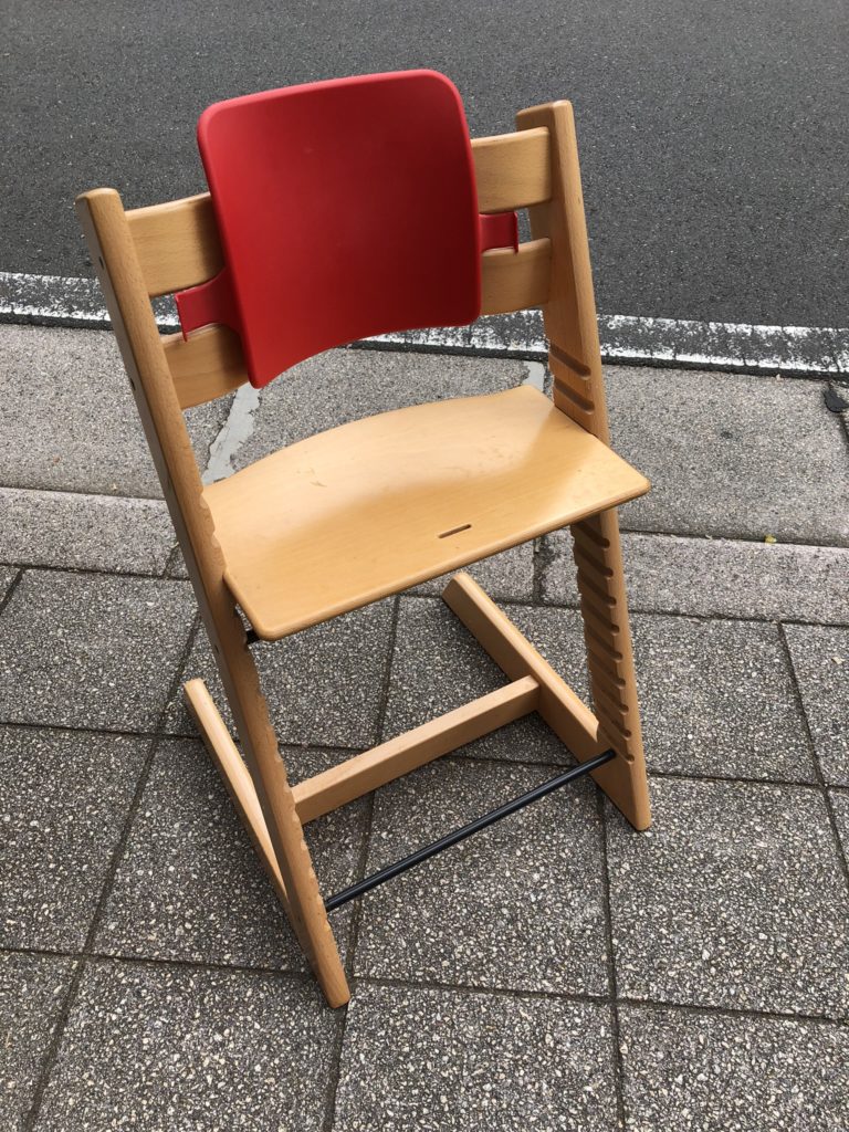 東京都狛江市のお客様からベビー用品　ストッケ　木製チェア　トリップトラップ買取
