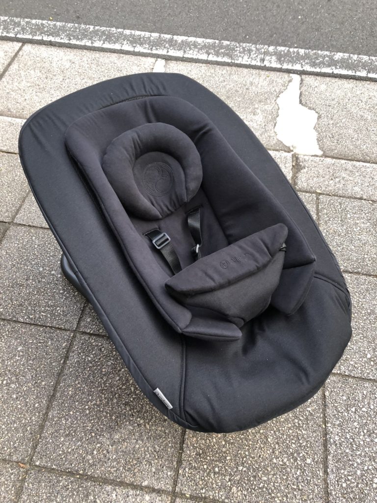 横浜市都筑区のお客様からベビー用品　サイベックス  バウンサー　レモバウンサー　 買取